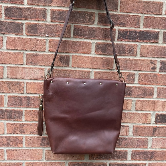 Unique handmade vintage Large leather tote/ crossbody bag - Picture 2 of 16